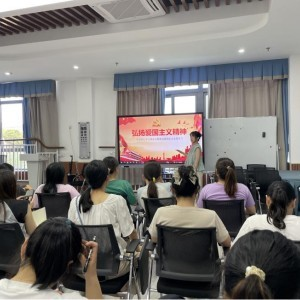 新时代文明实践|传弘扬爱国主义精神 ——麒麟天业路幼儿园团支部活动报道